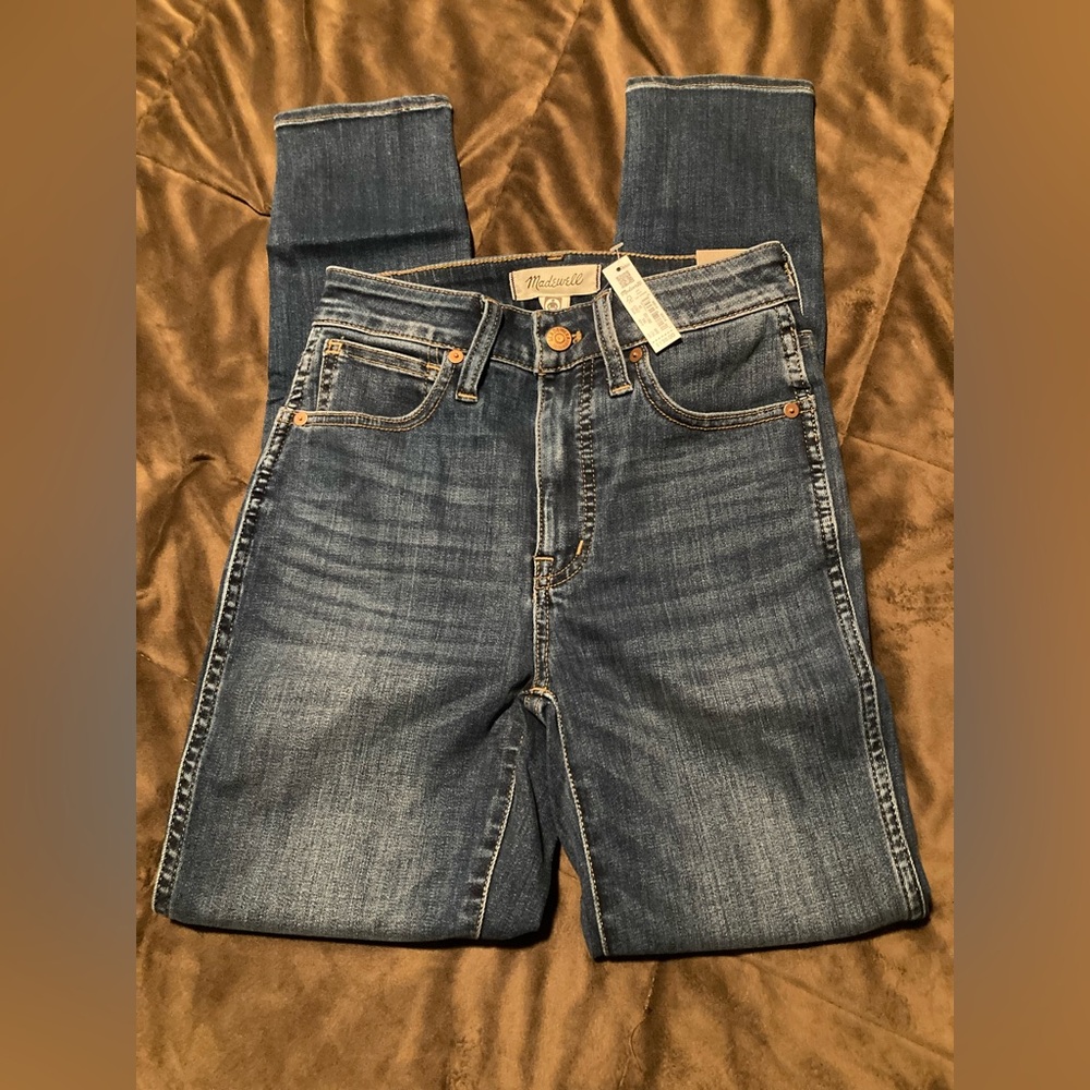 Madewell curvy high rise skinny in tencel denim, new with tags, size 24